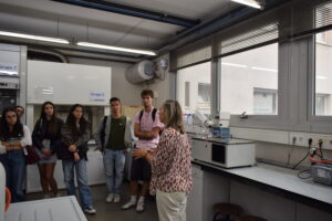 Visita aos Laboratórios de Ensino